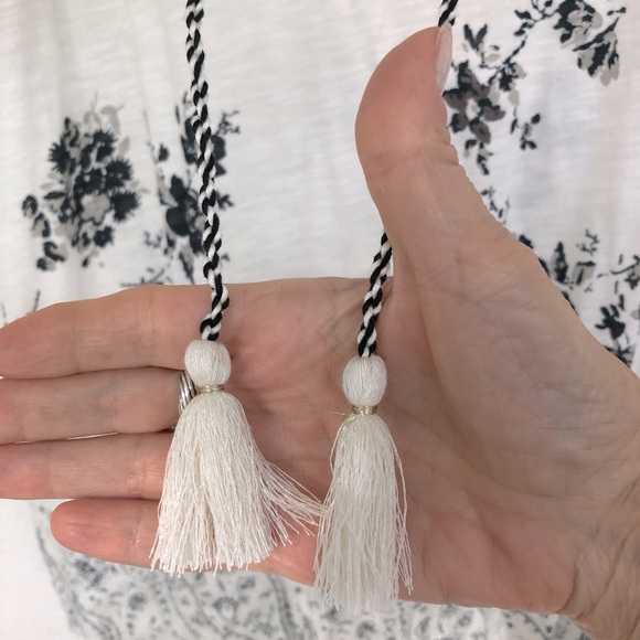 Lucky Brand sleeveless top - Picture 3 of 7